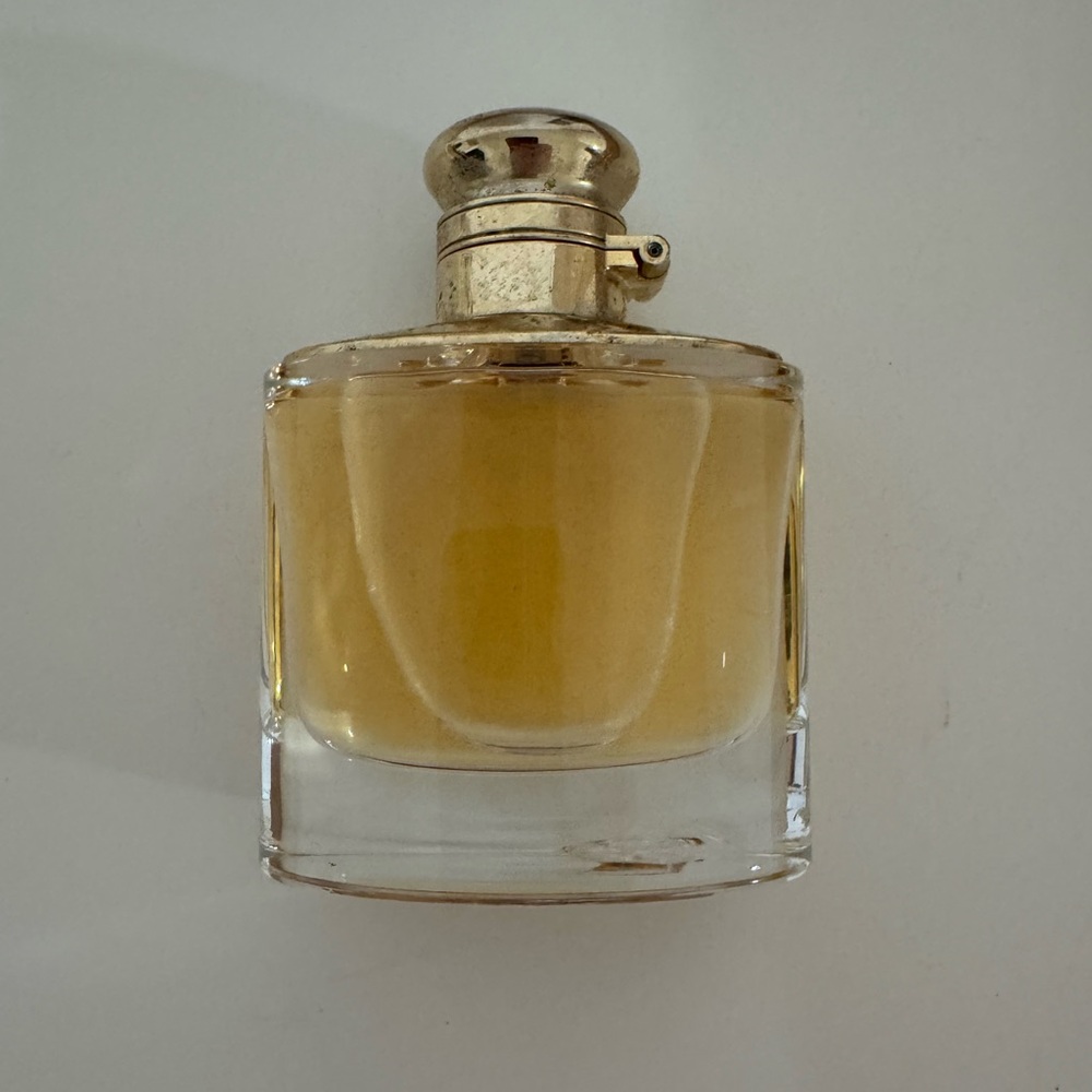 Luxurious Gold Perfume by [Brand]